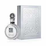 Fakhar Platin perfume with pink pepper, guava and sandalwood notes